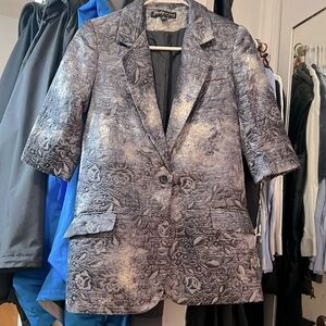 Elizabeth and James Jacquard Blazer Size 2